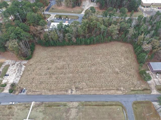 000 Roberts Drive Drive - Commercial for sale in Monticello, AR