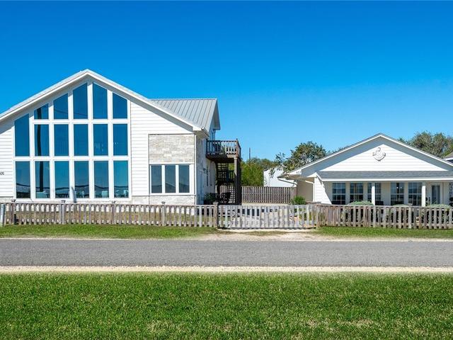 605 & 607 Copano Bay Drive, Bayside, TX