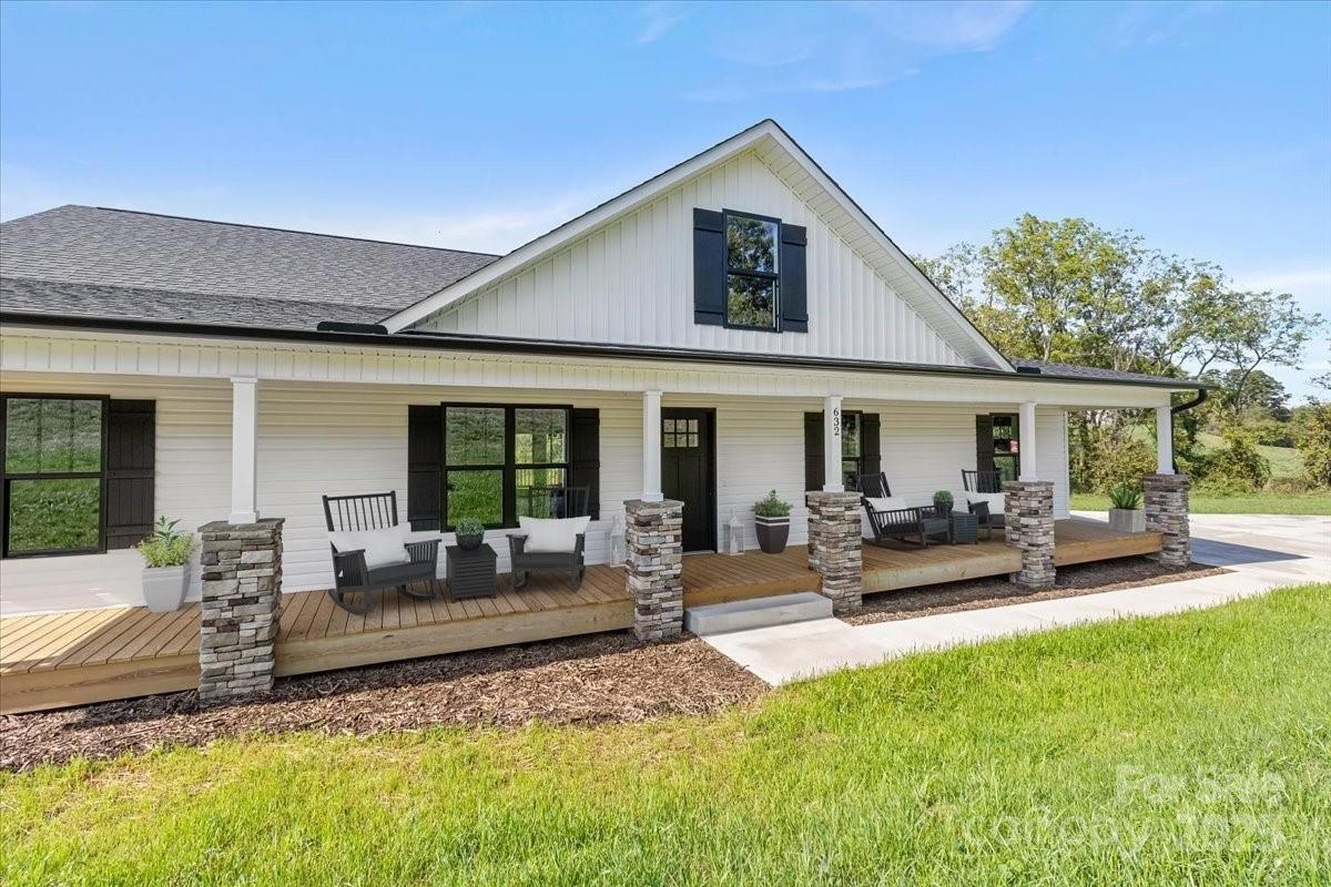 Homes for sale in Marshall, North Carolina
