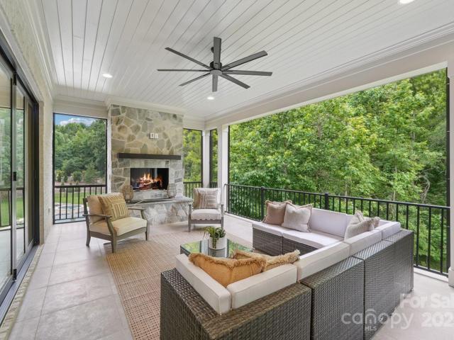 213 Crest Court, Weddington, NC