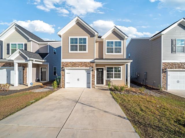 1114 Crescent Moon Loop, Hopkins, SC
