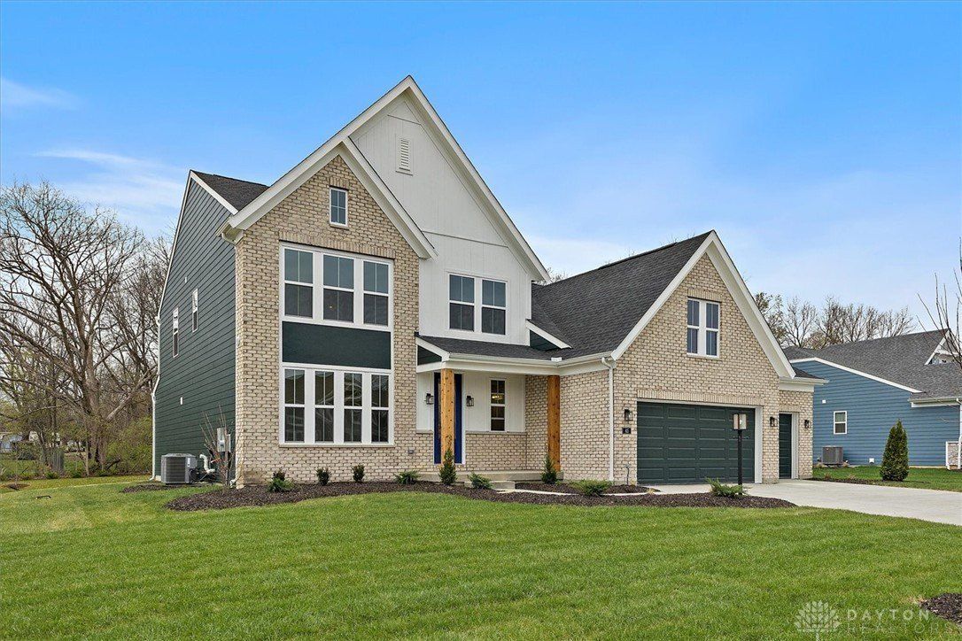 45 Wadestone Street, Springboro, OH
