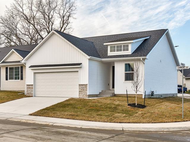415 Commons Drive - Home for sale in Carlisle, IA