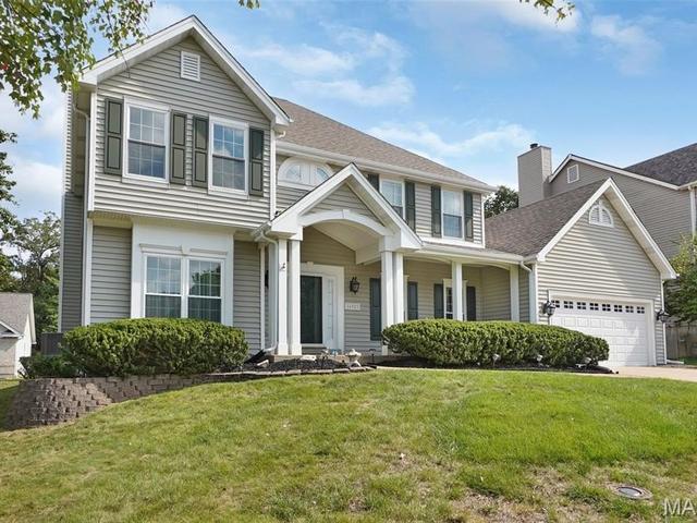 16923 Westridge Oaks Drive, Wildwood, MO