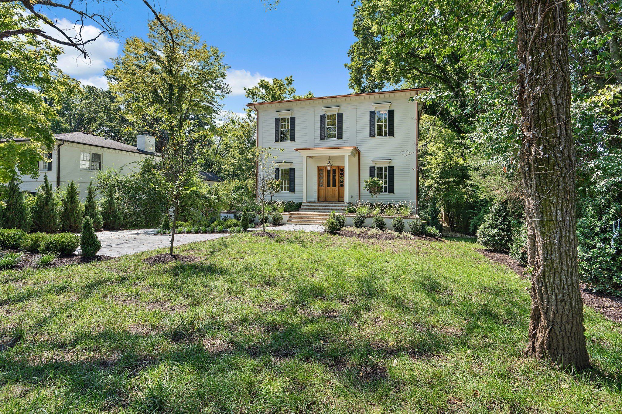105 Bellevue Dr S - Home for sale in Nashville, TN