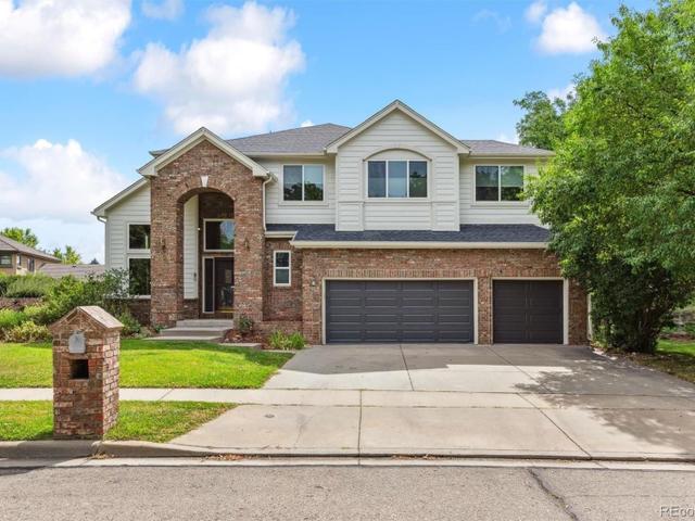 2240 Summitview Drive - Home for sale in Longmont, CO
