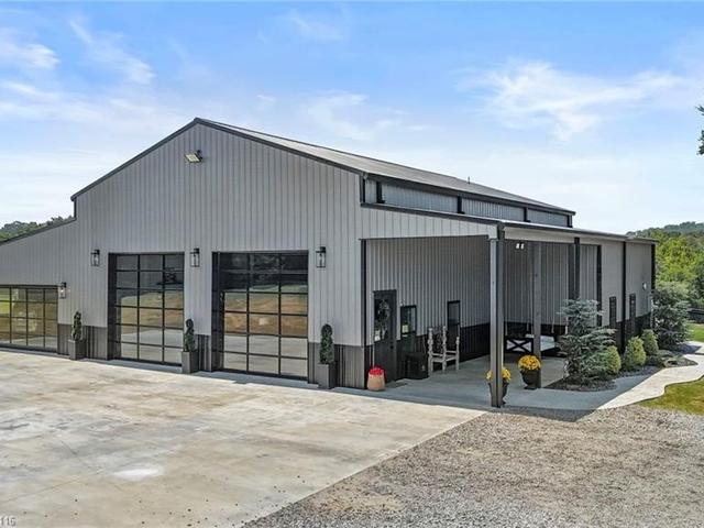 1423 Wood Hills RD, Van Buren, AR