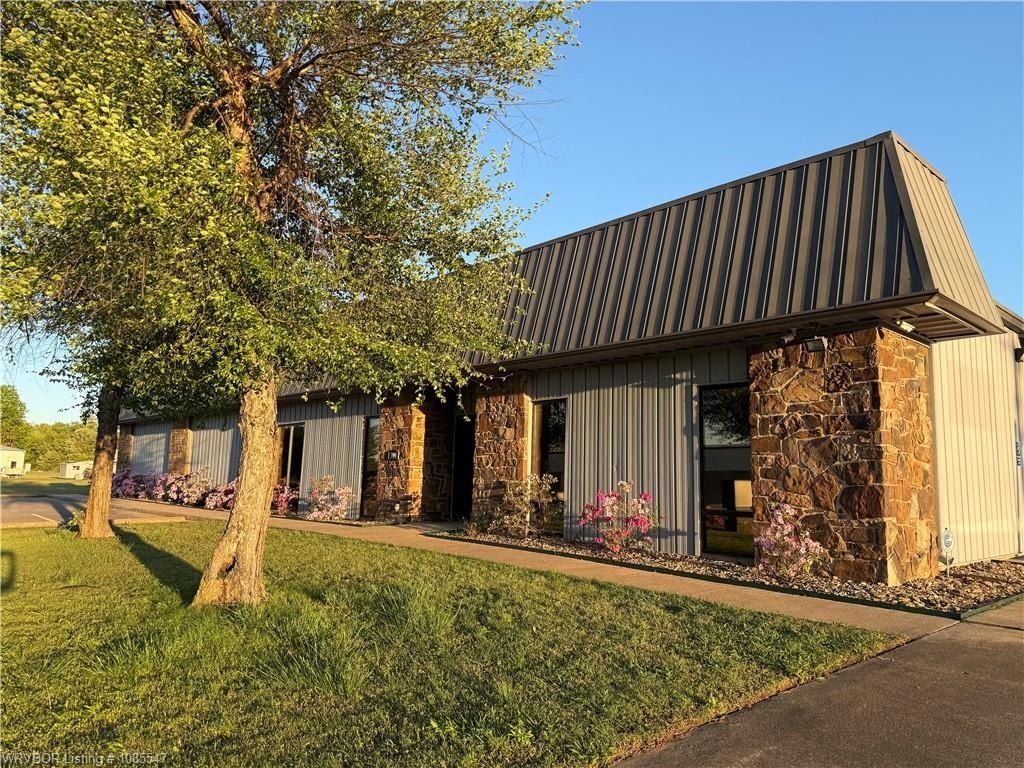 3904 Ayers  RD - Commercial for sale in Fort Smith, AR