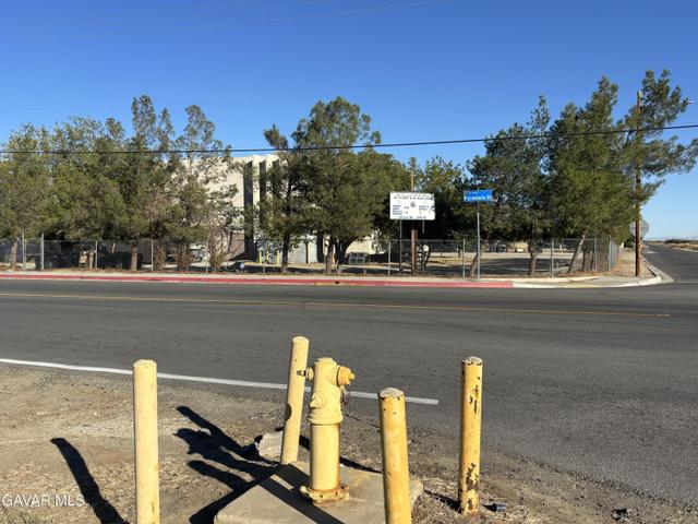 000 E Cor Palmdale Blvd & 100th St E Boulevard - Land for sale in Littlerock, CA