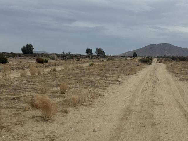 000 E 200 Ste Vic Ave R14 Ste Street - Land for sale in Palmdale, CA