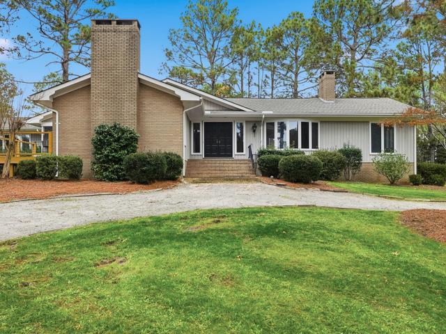 1 Country Club Boulevard, Whispering Pines, NC