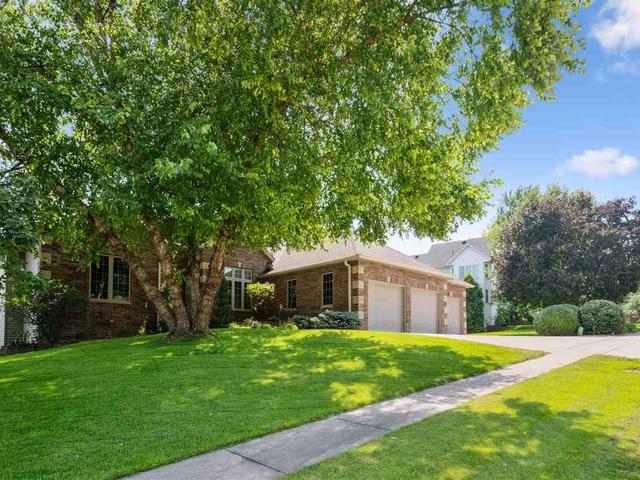 Pool Homes in Coralville, IA