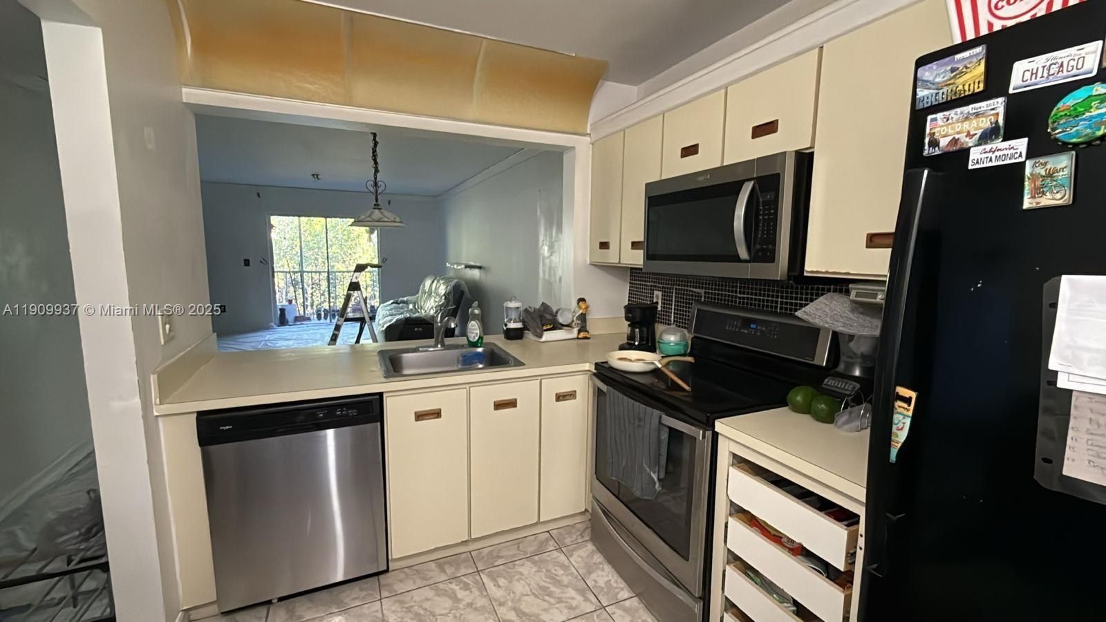 430 NE 210th Cir Ter - Condo for sale in Miami, FL