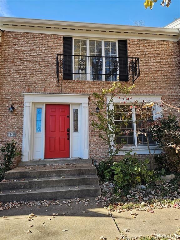 13410 Forestlac Drive - Home for sale in Chesterfield, MO