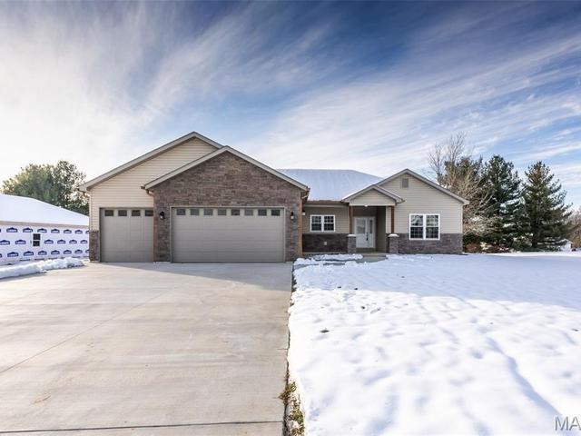 9 Fairway Court, Alton, IL