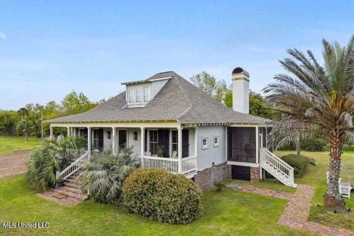 400 Merritt Street - Single Family for sale in Waveland, MS
