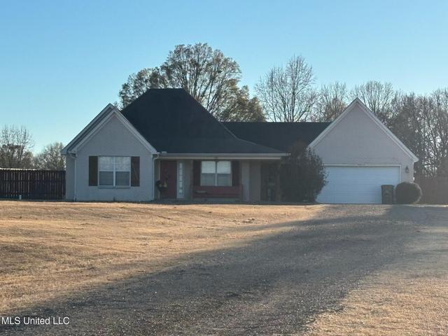 109 Waverly Circle - Home for sale in Senatobia, MS