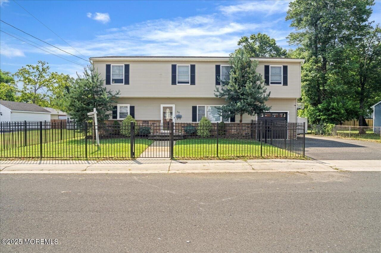 60 Maple Avenue - Home for sale in Keansburg, NJ