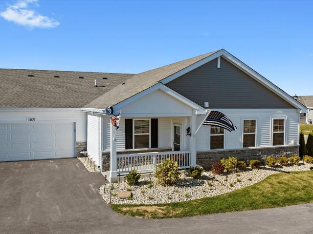 1071 Williamsburg Street - Home for sale in Pingree Grove, IL