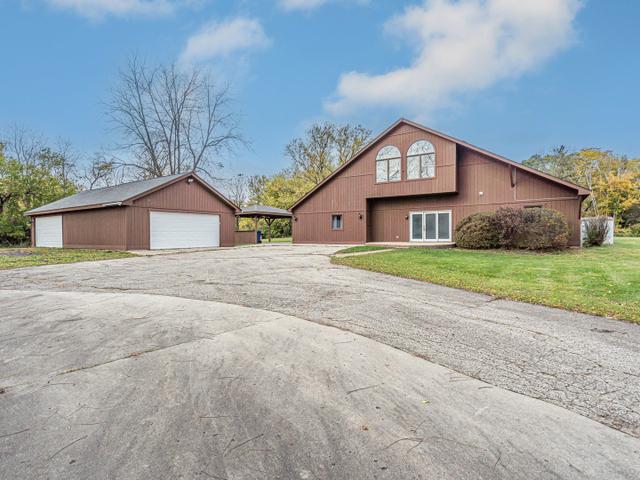 27514 N Forest Garden Road, Wauconda, IL