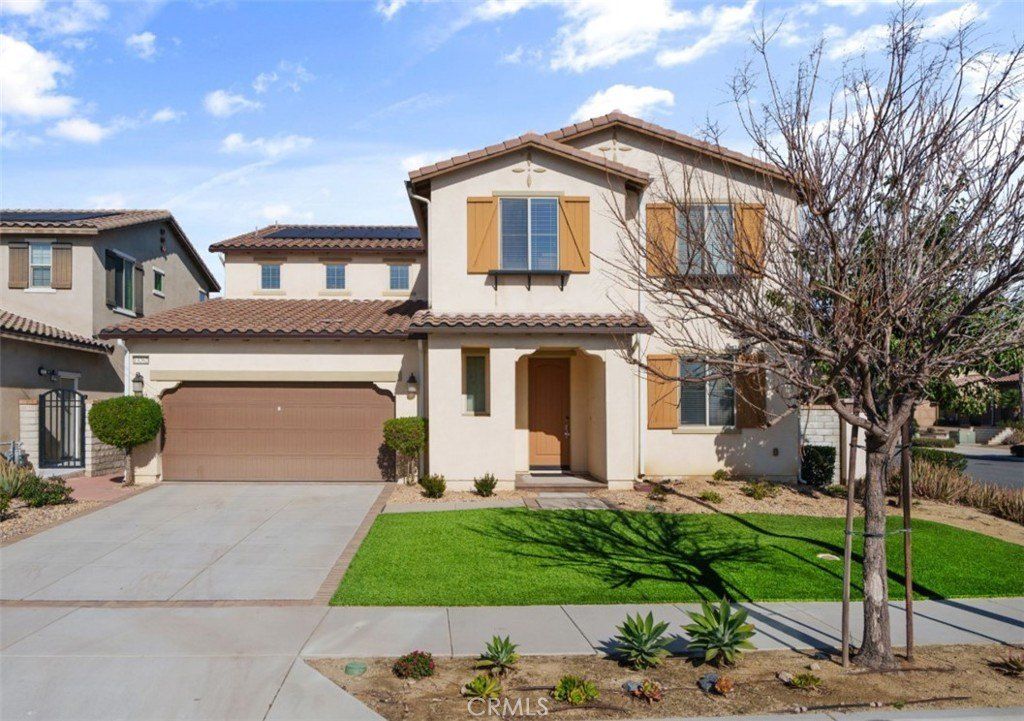 13262 Los Robles Court - Home for sale in Eastvale, CA