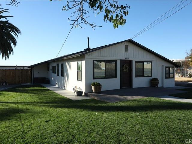 1002 California, Calimesa, CA
