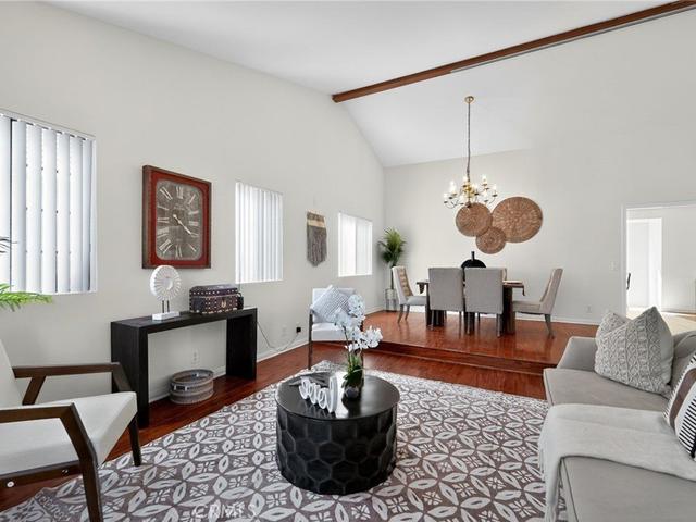 20254 Stagg Street, Winnetka, CA