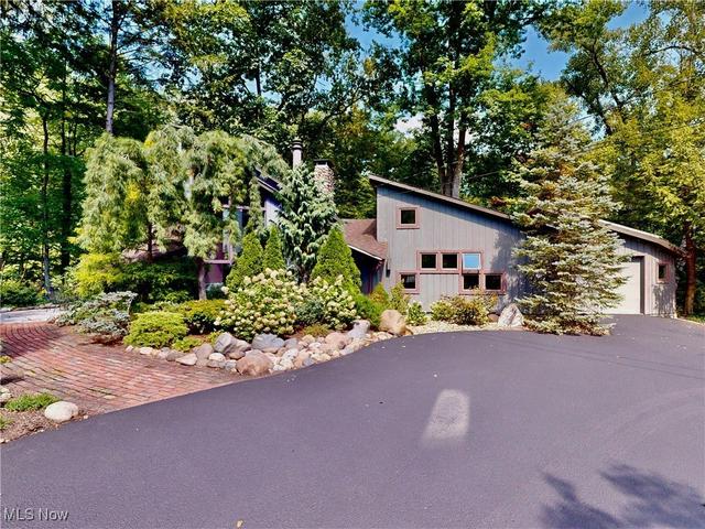 7236 Cascade Road - Home for sale in Painesville, OH