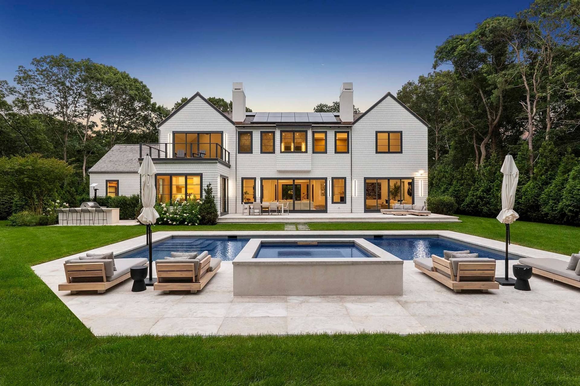 7 Lee Lane - Home for sale in Wainscott, NY