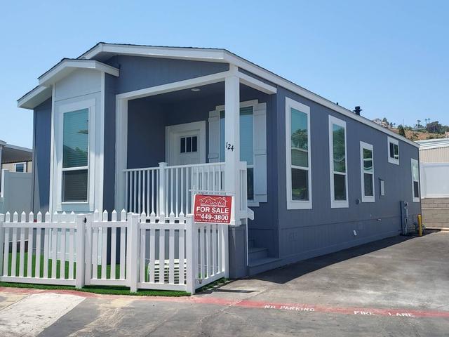 9902 Jamacha Blvd., Spring Valley, CA
