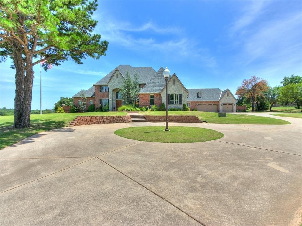 Homes for sale in Choctaw, Oklahoma