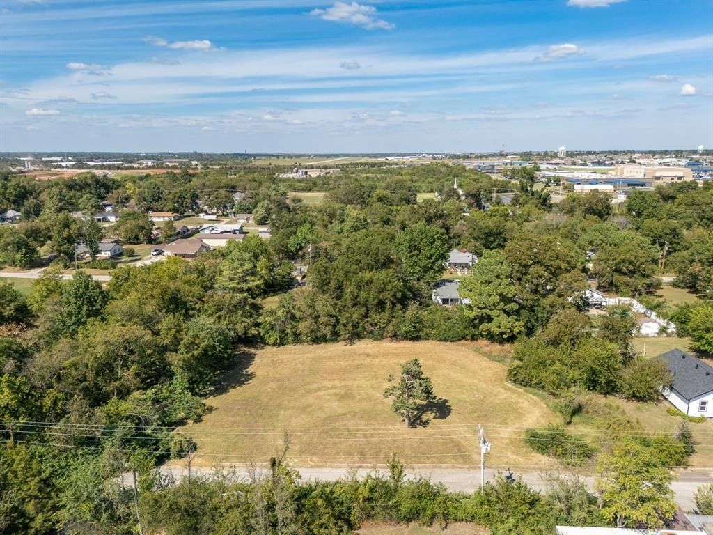 000 W Locust Street - Land for sale in Shawnee, OK
