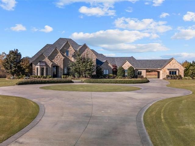 713 N HWY 76 Highway, Newcastle, OK