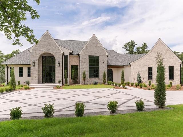 3005 Bee Hive Way - Home for sale in Jones, OK