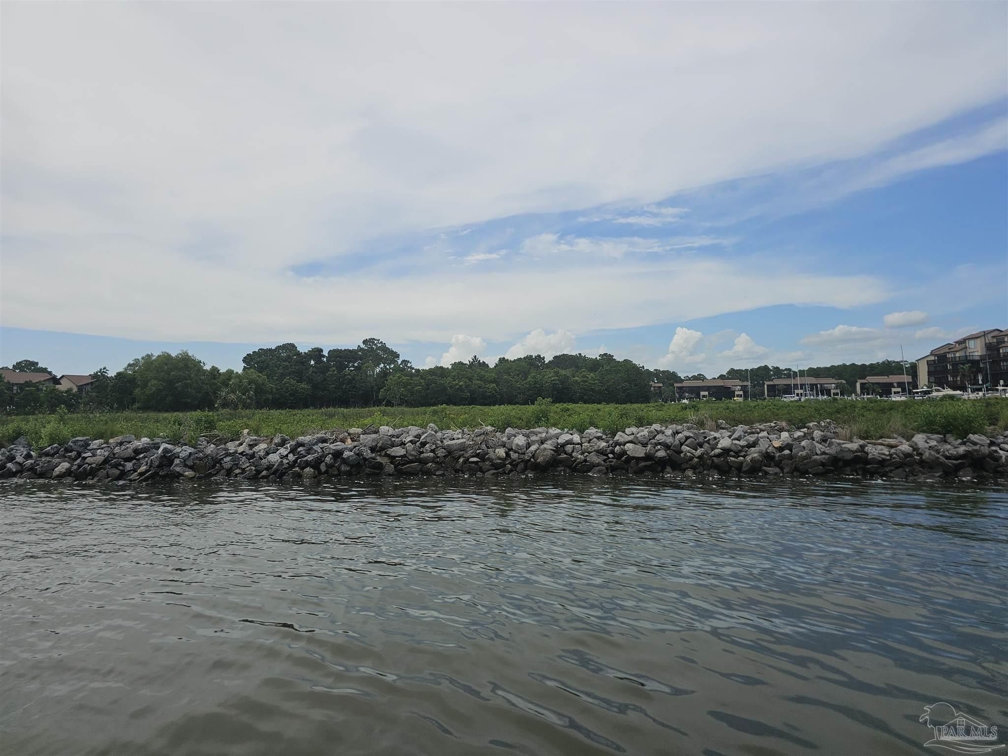 0 Spinnaker Dr - Land for sale in Gulf Shores, AL