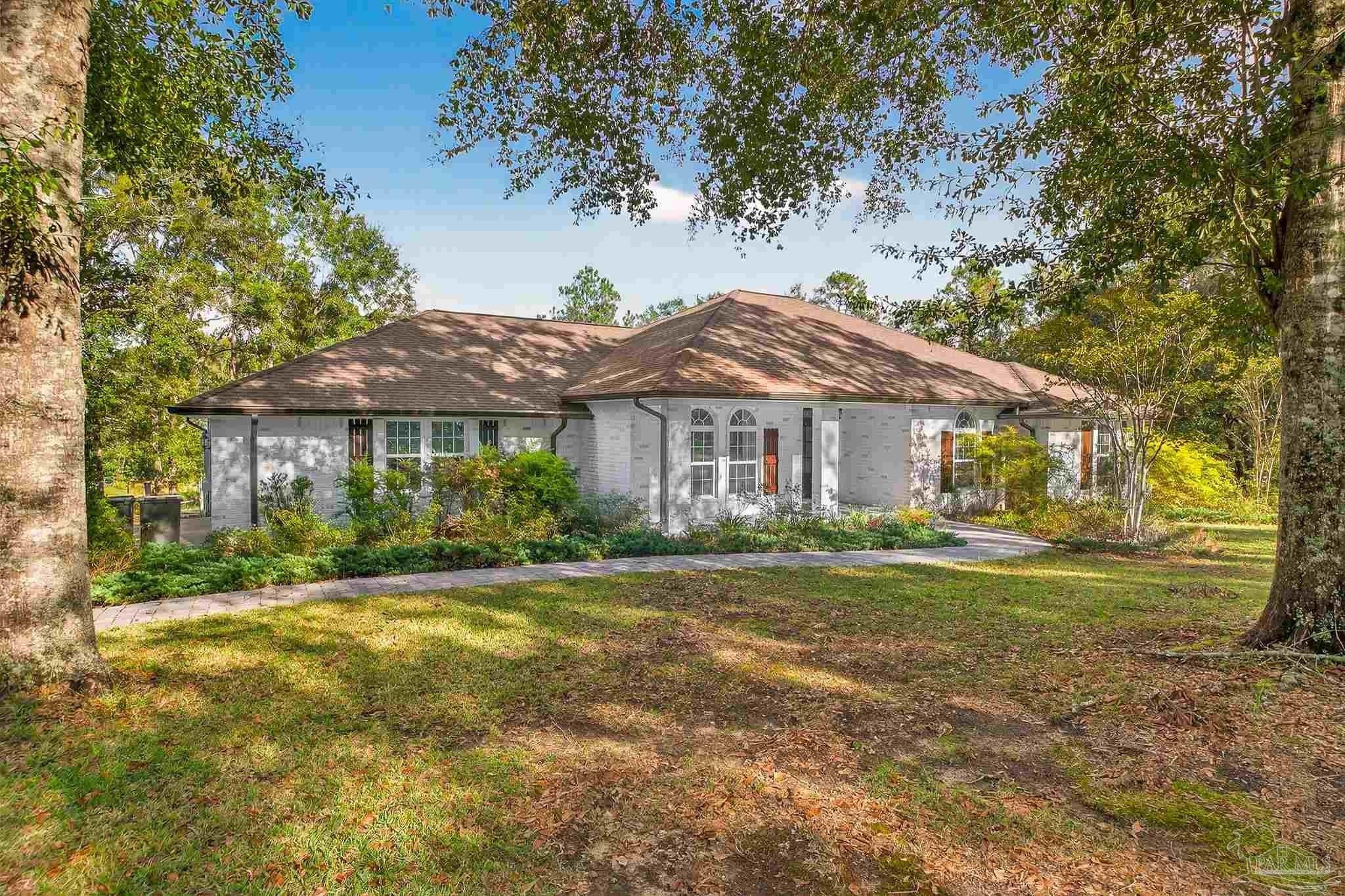 2181 Windham Dr - Home for sale in Molino, FL