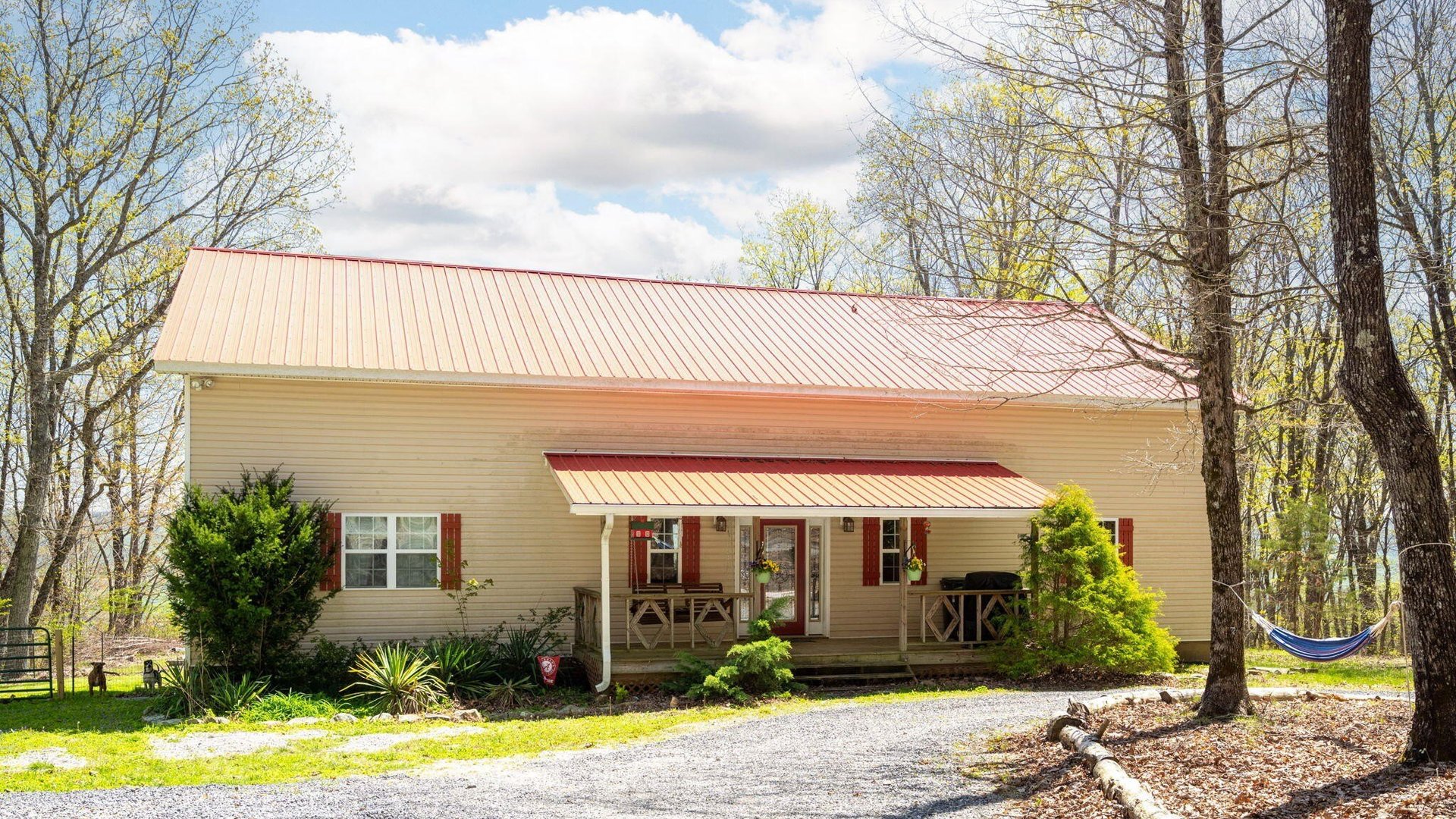 Homes for sale in Pikeville, Tennessee