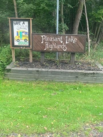 0000 Blue Jay Way - Land for sale in West Bloomfield, MI