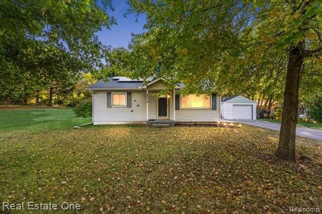 4078 N State Road - Home for sale in Davison, MI