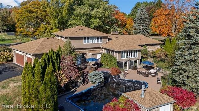 7357 W Greenwich Drive, Bloomfield Hills, MI