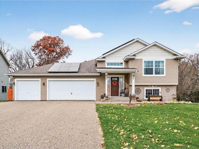 193 Bobwhite Street, River Falls, WI