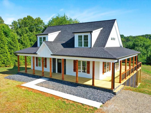 426 Creighton DR, Rocky Mount, VA
