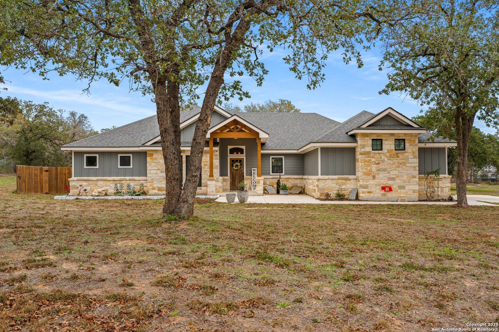Homes for sale in La Vernia, Texas