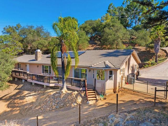 1714 Foss Rd, Alpine, CA