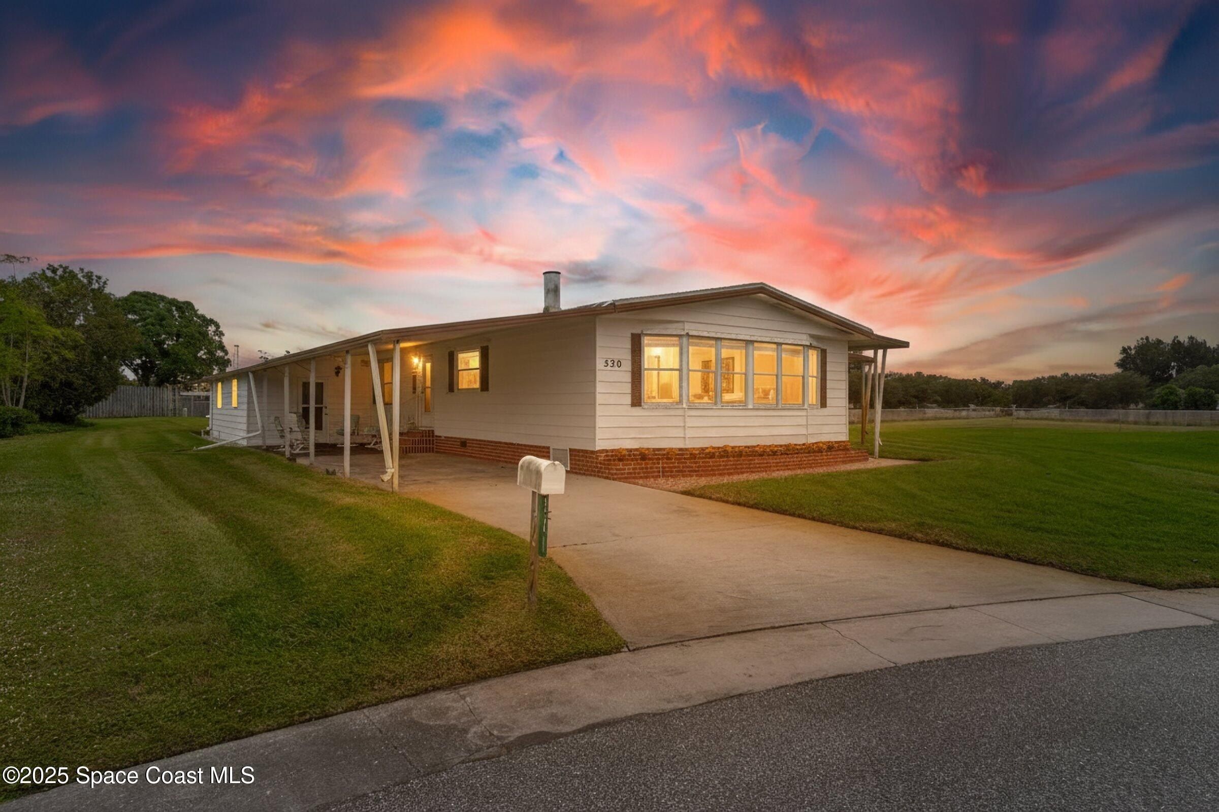 520 Lee Court - Home for sale in West Melbourne, FL