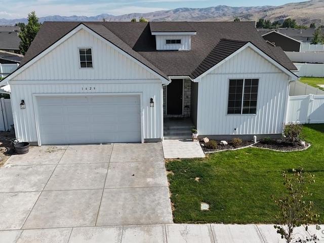 1629 Petersburg, Chubbuck, ID