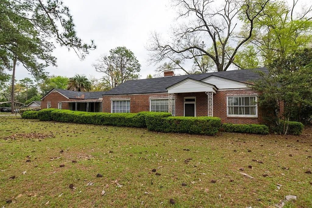 1205 Tallahassee Road - Home for sale in Bainbridge, GA