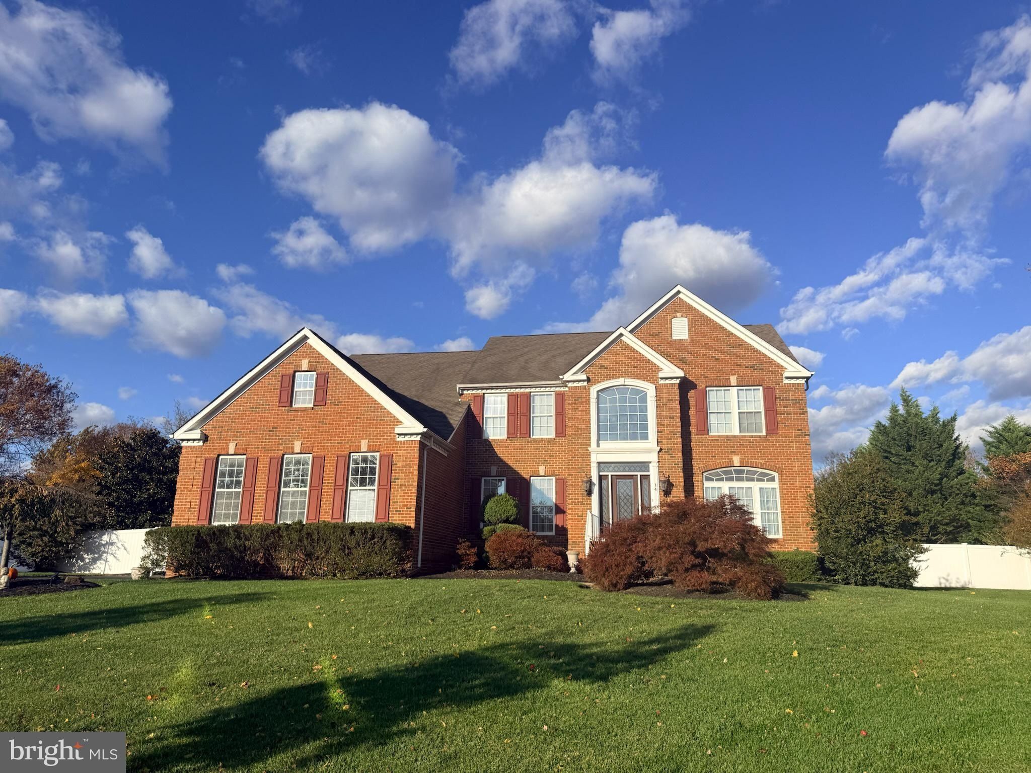 14 SCALIA Court - Single Family for sale in HAMILTON, NJ