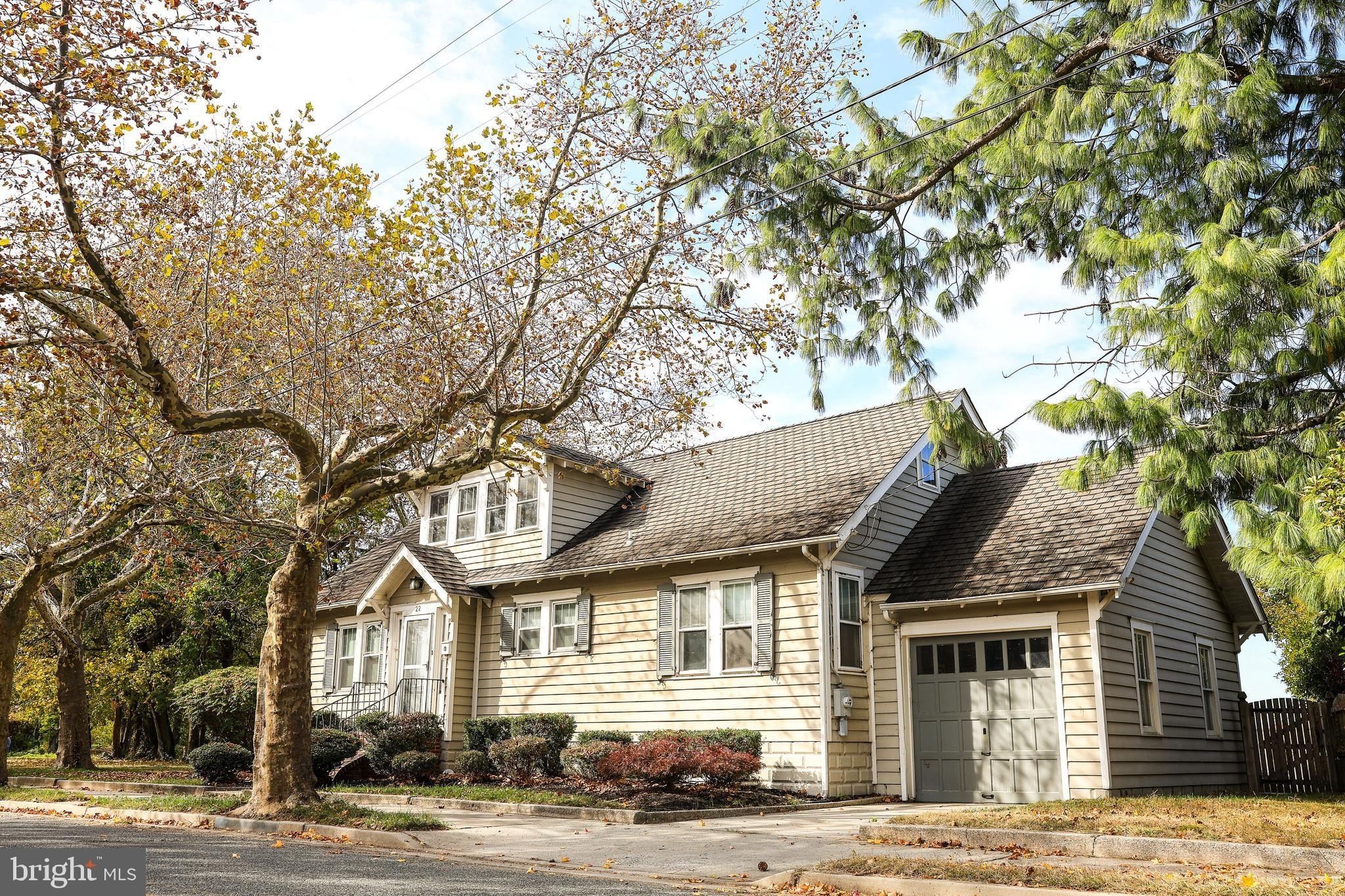 22 DELAWARE Avenue - Home for sale in PENNS GROVE, NJ
