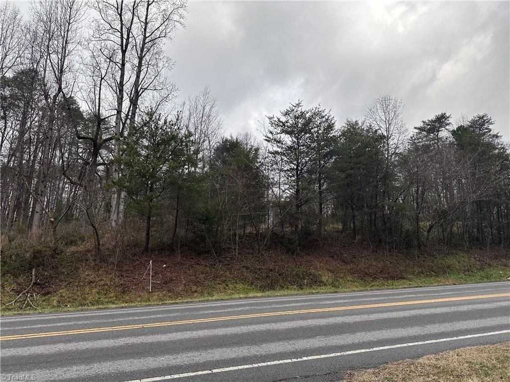 000 S State Street - Land for sale in Yadkinville, NC